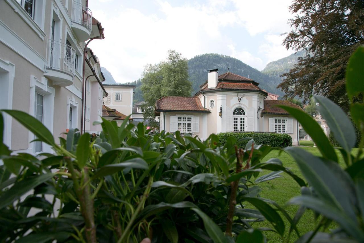 Schloss Kurhotel ストローブル エクステリア 写真