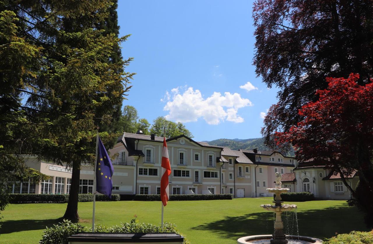 Schloss Kurhotel ストローブル エクステリア 写真